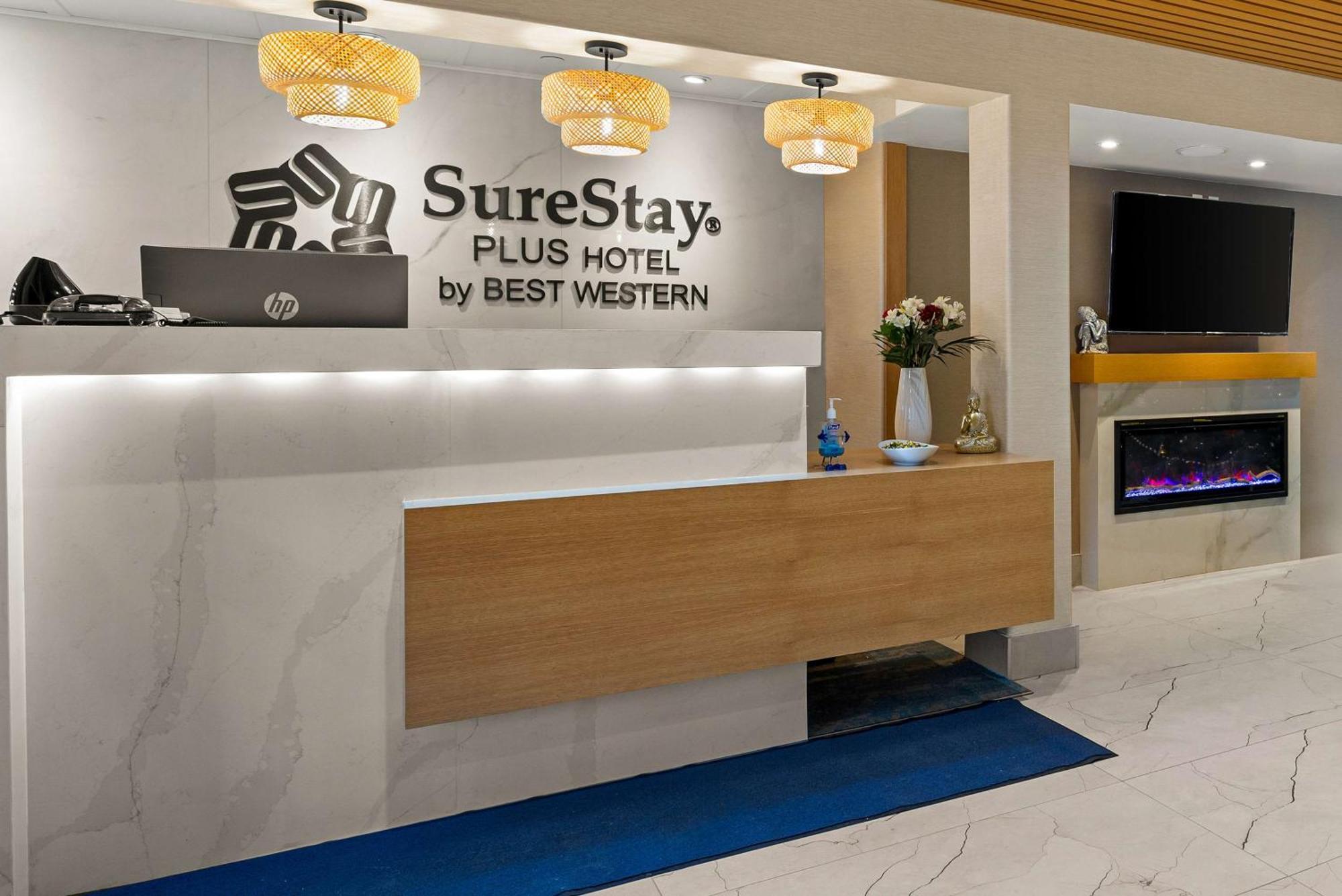 Surestay Plus By Best Western Brooks Exterior photo